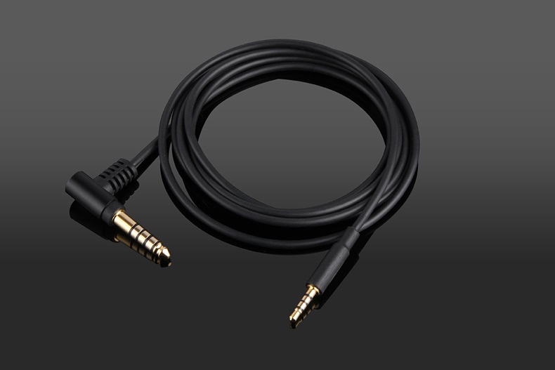 Sennheiser Headphone Momentum 4 - 4.4Mm/2.5Mm Đến 2.5Mm Cân Bằng Cáp